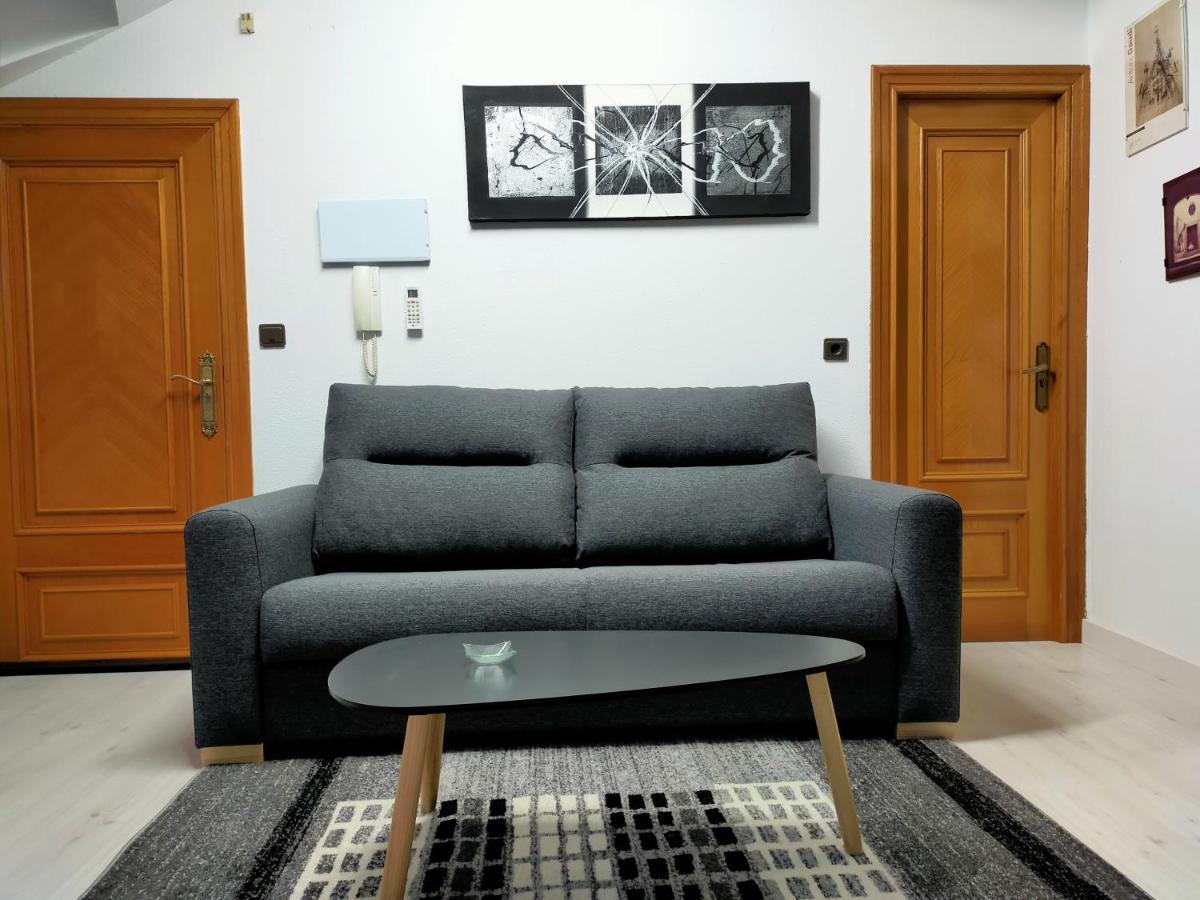 Apartamento En El Casco Antiguo De Ponferrada Dış mekan fotoğraf